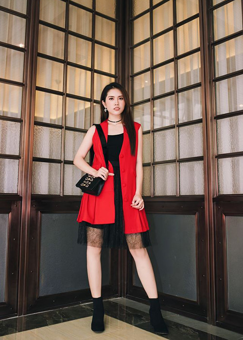 Sau khi kết hôn, Thùy Dương thi thoảng mới tham gia hoạt động nghệ thuật.