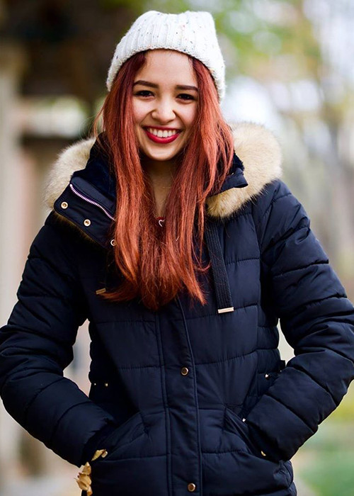 Con gái đầu của Diệu Hoa sinh năm 1997, tên tiếng Việt là Nguyễn Diệu My, tên Ấn Độ là Sonali Dane.