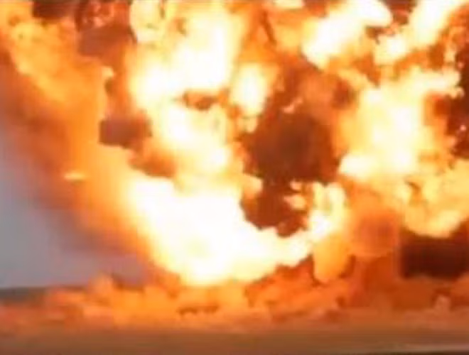 Có thể nhận thấy sức công phá kinh hoàng gây ra bởi loại bom này.