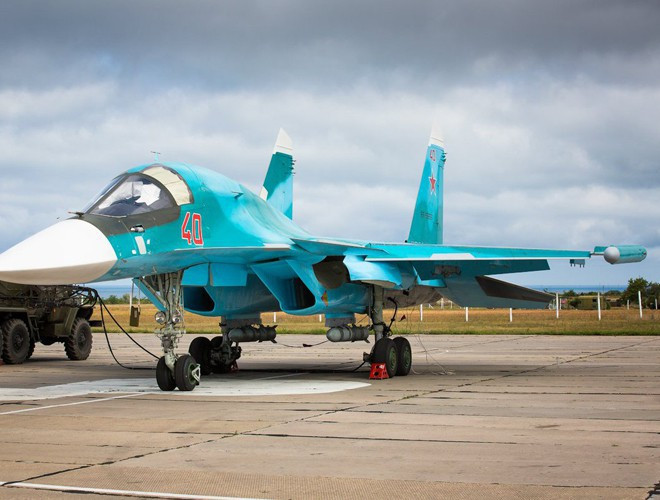 Theo số liệu của nhà sản xuất, bom BETAB 500 có trọng lượng gần 500 kg, chiều dài 2,5 m; đường kính thân 426 mm; sải cánh 450 mm.