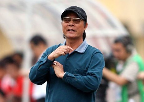 HLV Nguyễn Thành Vinh cho rằng ĐT Việt Nam chưa chuẩn bị tốt về tâm lý, tinh thần trong trận ra quân tại AFF Cup 2018 thắng Lào 3-0. Ảnh: I.T