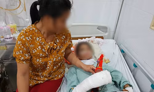 Suc khoe thieu nu bi cuong hiep, cat co gio ra sao?