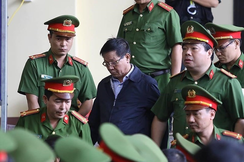 Vu an danh bac nghin ty dac biet nghiem trong can cong khai ban an