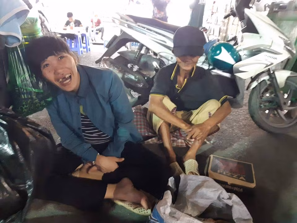 Nguoi me cho con ngu via he co dau oc khong binh thuong-Hinh-2