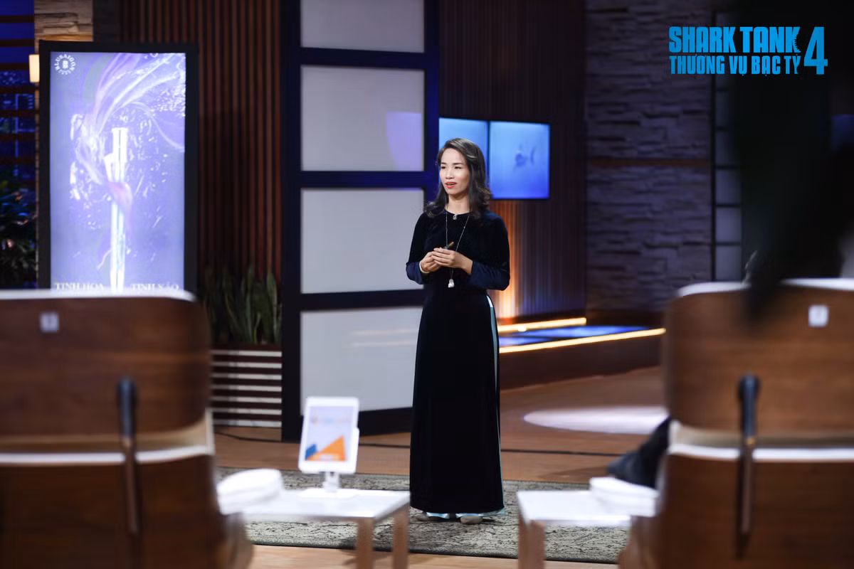 Ai nu cua “vua cuc ao” mang khat vong lon di goi von, 2 “ca map” xieu long