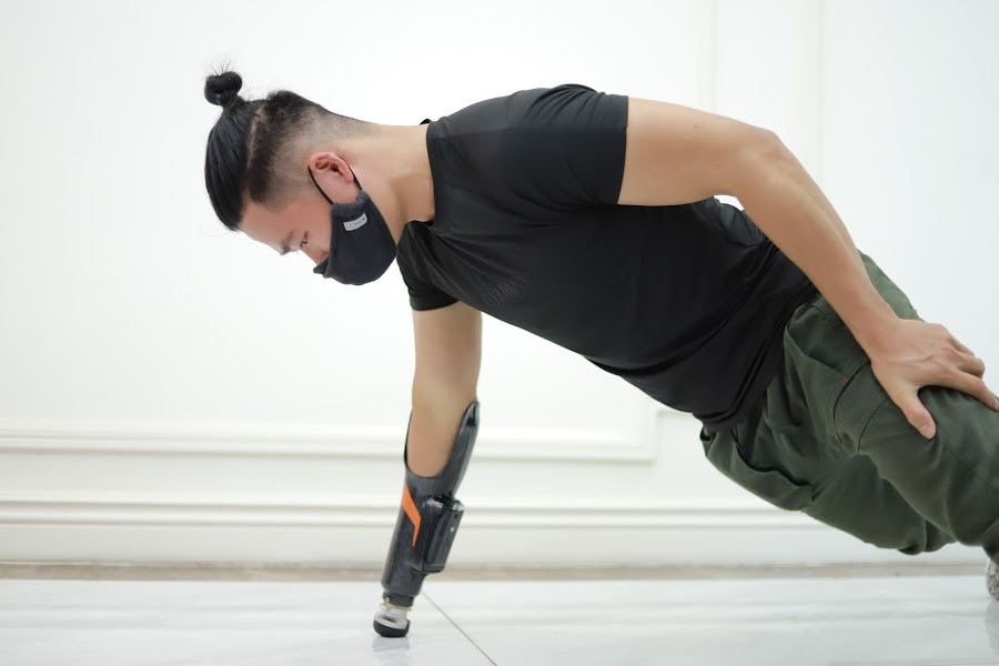 Tay robot Viet re gap 30 lan hang ngoai co gi khien Shark Lien 