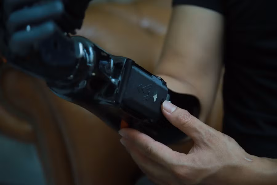 Tay robot Viet re gap 30 lan hang ngoai co gi khien Shark Lien 