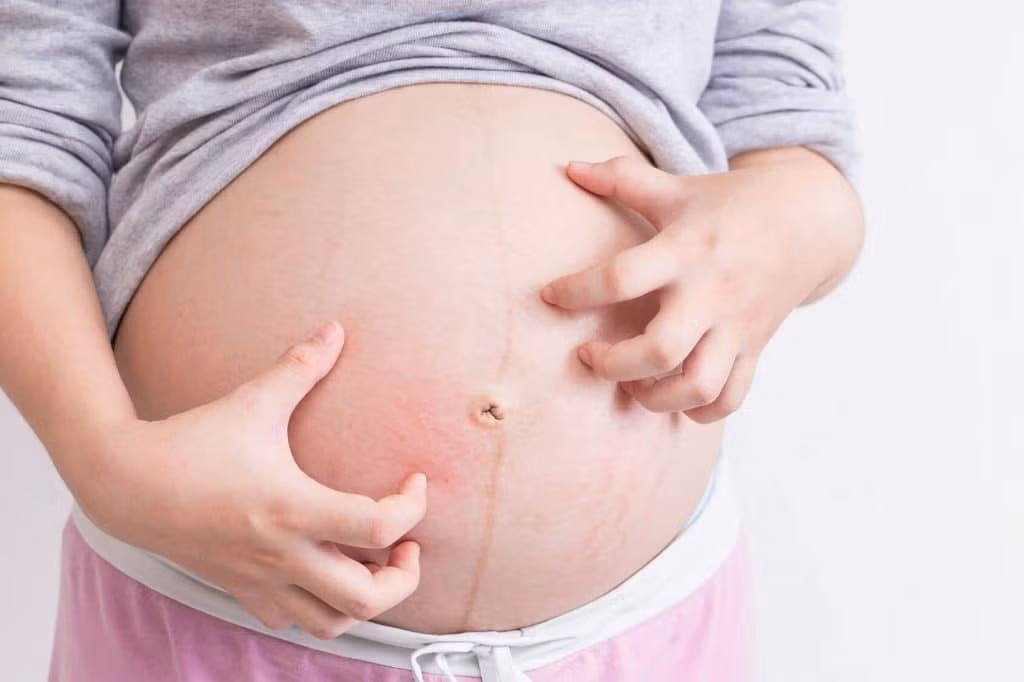 Nói như thế để thấy, nếu mẹ bầu muốn giảm độ đục của nước ối thì phải giảm tình trạng thiếu oxy và phòng ngừa ứ mật. Cụ thể, phải sửa ngay những thói quen xấu sau đây. Thứ nhất, nằm trên giường quá nhiều.