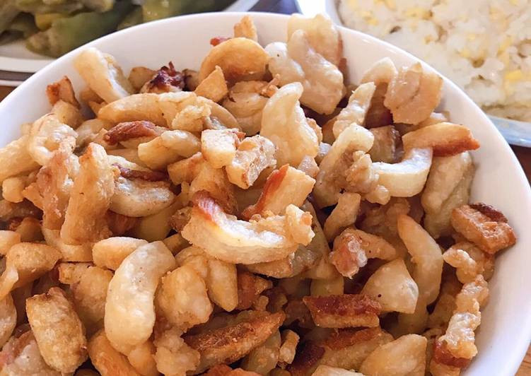 Theo nghiên cứu khoa học, ăn nhiều tóp mỡ có thể khiến cơ thể béo phì, tăng cholesterol, dẫn đến xơ cứng động mạch, cao huyết áp và tim mạch và các bệnh mạch máu não.