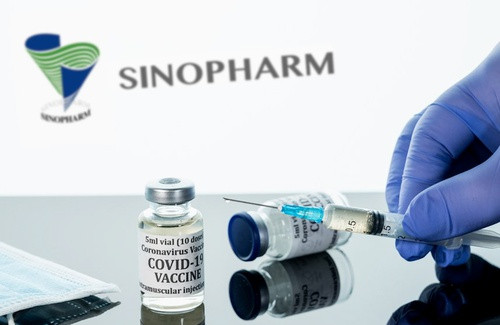 Trong hầu hết các trường hợp những tác dụng phụ sẽ nhanh chóng biến mất. Tuy nhiên, hãy liên hệ với bác sĩ hoặc đến cơ sở y tế gần nhất nếu tình trạng mẩn đỏ, cơn đau gia tăng ở vị trí tiêm sau 24 giờ.