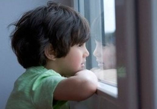 Tự kỷ hay còn gọi là chứng tự kỷ, được phân loại là một chứng rối loạn phát triển do rối loạn thần kinh gây ra. Các triệu chứng của tự kỷ bao gồm các rối loạn về kỹ năng xã hội, kỹ năng giao tiếp, sở thích và hành vi chưa hoàn thiện.