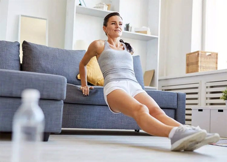 Khuyên bạn nên duy trì 3-5 bài tập mỗi tuần, mỗi bài trên 30 phút, đồng thời lựa chọn một số bài tập cường độ vừa phải, hợp với sức mình.