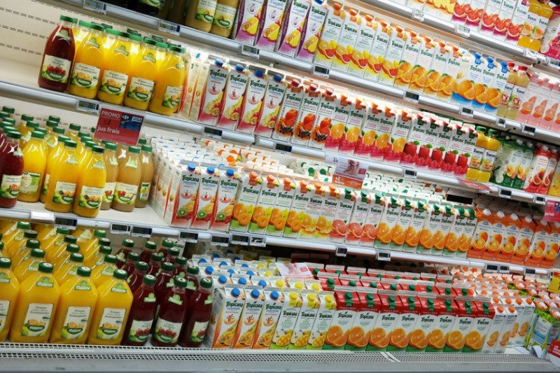 Vậy nên, để tránh làm tổn thương thận và duy trì một sức khỏe tốt, chúng ta nên ăn trái cây tươi, hạn chế uống những đồ uống nhiều đường bạn nhé.