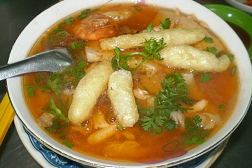 Đáng nói, dinh dưỡng trong bóng cá giúp chỉnh tuyến tiết sữa ở người mẹ mới sinh và chứng mất ngủ ở người già.