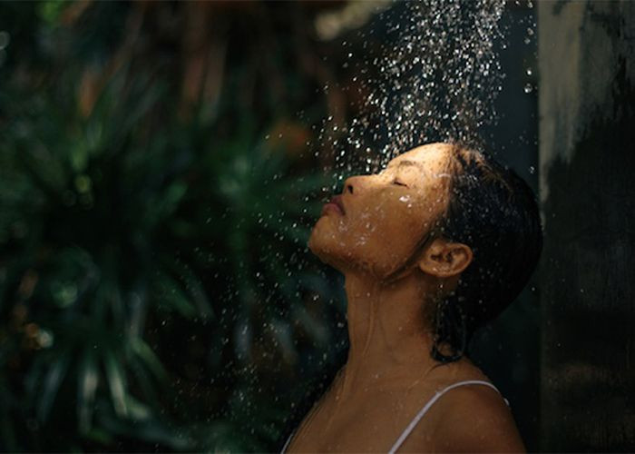 Những người này khi tắm đêm lâu dài có thể xuất hiện hiện tượng thiếu máu não nghiêm trọng, dẫn đến bất tỉnh hôn mê khả năng tử vong cao.