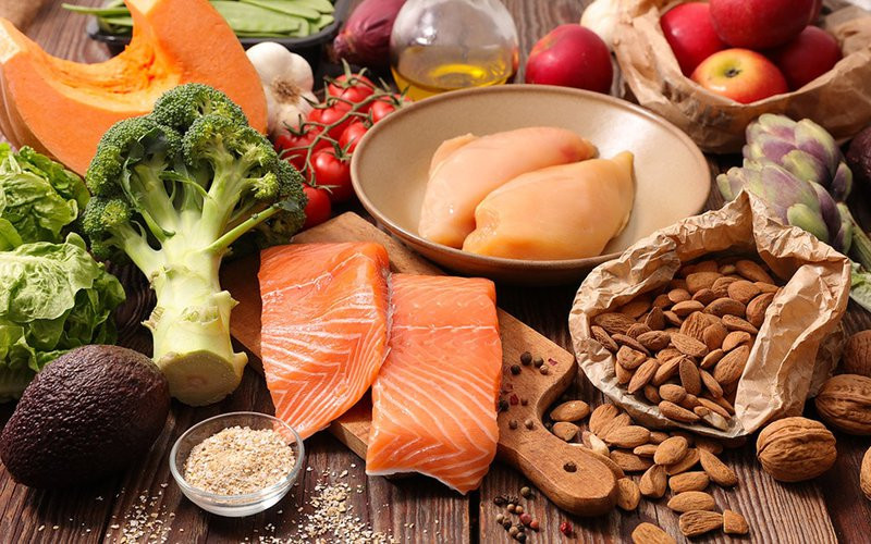 Có người chỉ ăn chay hoàn toàn không động đến thịt cá, có người lại chỉ thích ăn thịt không thích rau cỏ, trái cây. Tuy nhiên, cách ăn uống tùy ý này không hề tốt cho sức khỏe.