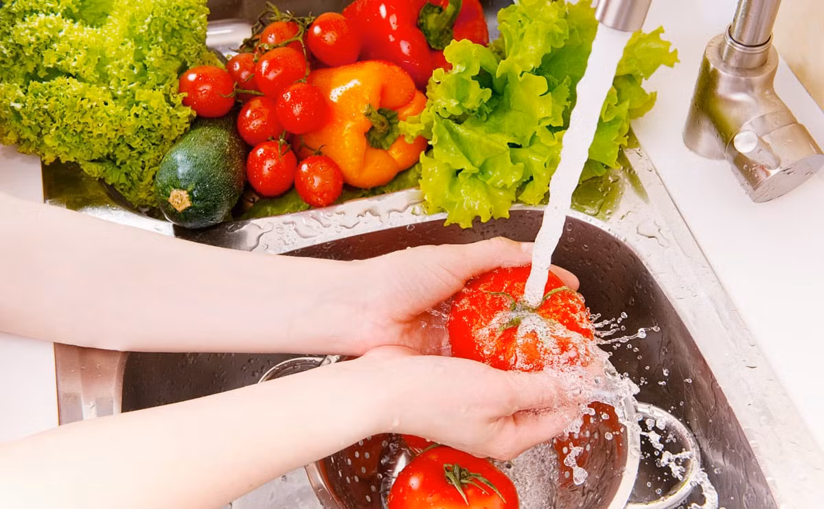 3 buoc rua rau qua trai cay dung cach loai bo sach vet ban-Hinh-5