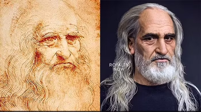 AI đã tạo ra một phiên bản Leonardo với phong cách "chất lừ", mặc áo phông đen và để tóc dài, giữ lại sự huyền bí trong phong cách của ông.(Ảnh: Royalty Now Studios)