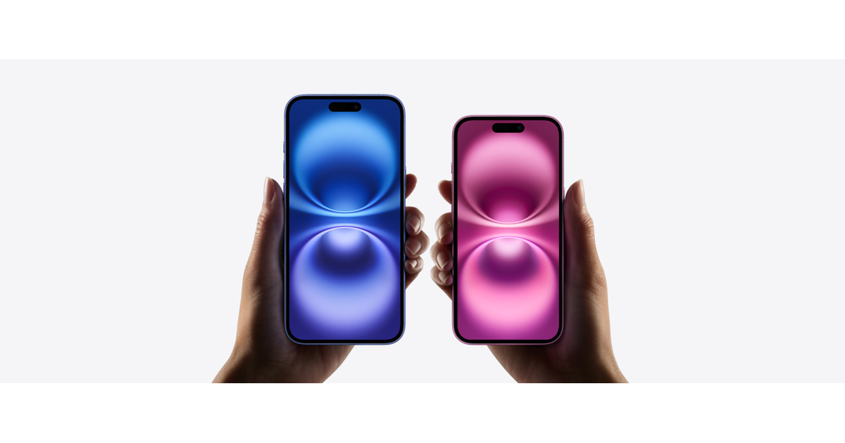 Mặc dù không có dung lượng pin lớn, Samsung và Apple vẫn tối ưu hóa phần mềm và phần cứng để tiết kiệm năng lượng. (Ảnh: Apple)