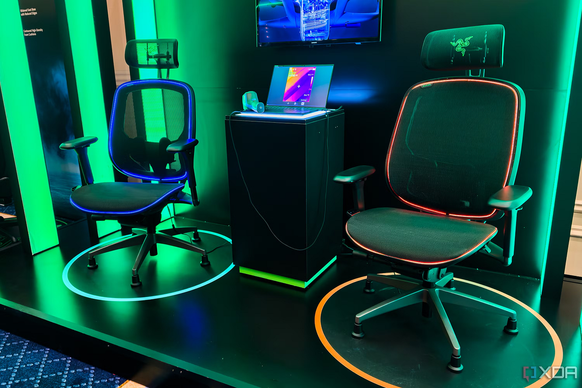 1. Tại triển lãm điện tử CES 2025, Razer giới thiệu ghế chơi game Project Arielle với hệ thống điều hòa nhiệt độ tích hợp quạt và sưởi ấm. (Ảnh: XDA Developers)