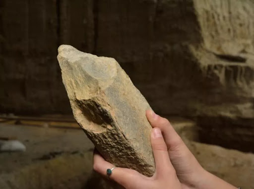 Các công cụ tại đây thuộc kỹ thuật Acheulean (Mode 2), vượt trội so với công cụ Oldowan (Mode 1), với độ chính xác và tính đối xứng cao hơn. (Ảnh: IPHES)