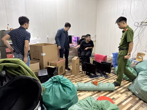 Bóc mẽ thủ đoạn lừa bán tiền giả... chiếm đoạt tiền thật cận Tết - Hình 2 Boc me thu doan lua ban tien gia... chiem doat tien that can Tet-Hinh-2