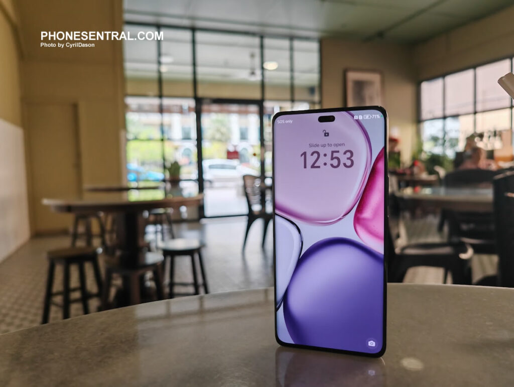 Sự kiện ra mắt Honor X9c vào ngày 10/1 tới đây chắc chắn sẽ thu hút sự quan tâm lớn từ người dùng và giới công nghệ. Hãy cùng chờ đón màn "chào sân" ấn tượng của mẫu smartphone này tại thị trường Việt Nam.(Ảnh: PhoneSentral)