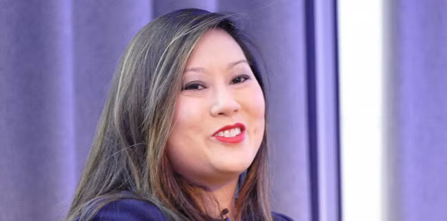 Trong vai trò Quyền Chủ tịch, bà đề cao việc tạo khung pháp lý minh bạch nhằm hỗ trợ thị trường tiền số phát triển. (Ảnh: Global Trading)