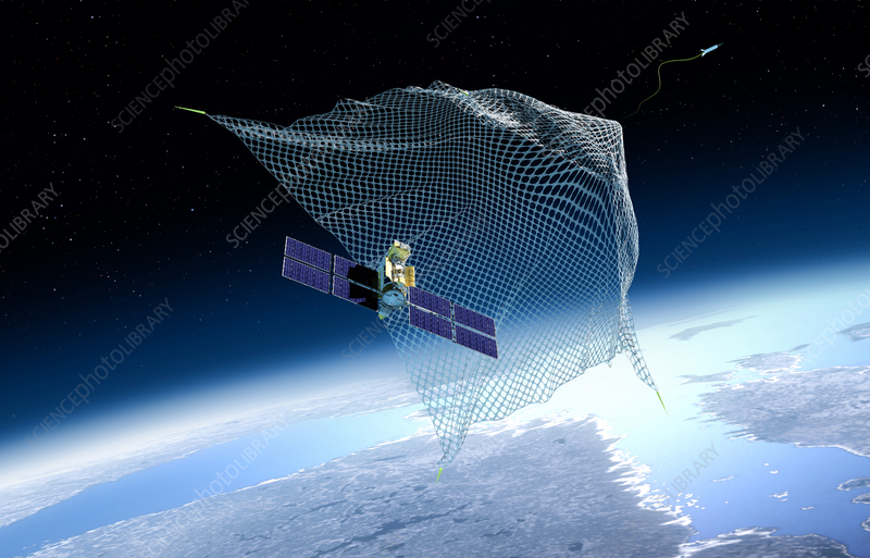 Đồng thời, các biện pháp thu gom và loại bỏ mảnh vỡ khỏi quỹ đạo đang được nghiên cứu, dù thách thức vẫn rất lớn.(Ảnh: Science Photo Library)