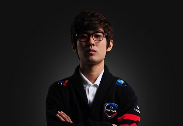 6. Ambition: Từ game thủ StarCraft chuyển sang LMHT, thi đấu với vai trò đi rừng. Nổi bật khi thi đấu cho CJ Entus và Gen.G, vô địch CKTG 2017.(Ảnh: GameK)