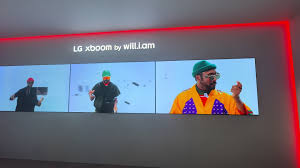 Khu vực Dive &amp; Vibe (Thư giãn &amp; Sôi động): Trình làng loa Xboom 2025 kết hợp AI, tự động điều chỉnh âm thanh và ánh sáng theo không gian. Hợp tác với will.i.am nâng cấp công nghệ âm thanh.(Ảnh: TikTok)