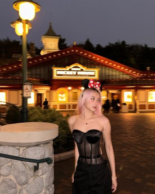 Vyvan Le là hình mẫu lý tưởng, kết hợp tài năng và sắc đẹp, và tiếp tục chinh phục đỉnh cao sự nghiệp streamer. (Ảnh: IGNV)