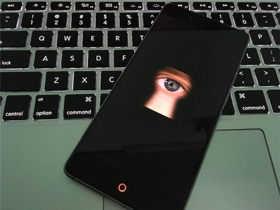 Nhiều ứng dụng quen thuộc trên Android và iOS bị cáo buộc theo dõi vị trí người dùng và thu thập dữ liệu nhạy cảm mà không được thông báo. (Ảnh: Viện Kiểm sát nhân dân tỉnh Bình Phước)