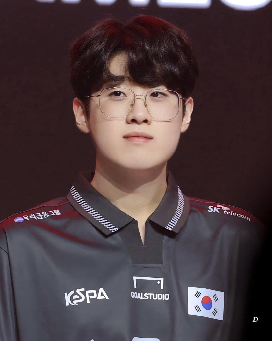 2. Zeus (Choi Woo-je): Người chơi đường trên của T1, dù chỉ mới 18 tuổi nhưng đã chứng minh tài năng vượt trội. (Ảnh: Pinterest)