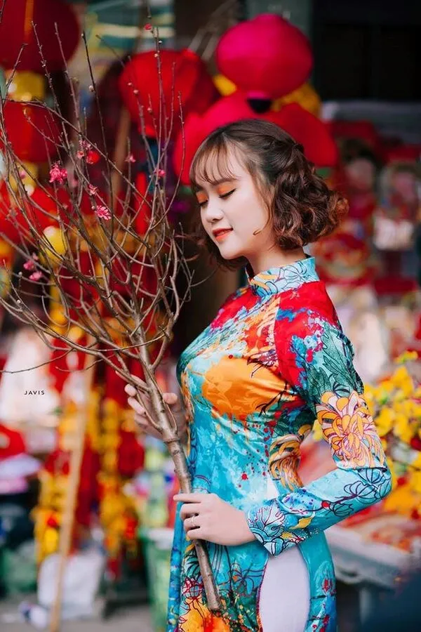 7. Hoàng Mai Linh (Link Zuto): Streamer đa tài với bảng thành tích học tập ấn tượng, tốt nghiệp loại giỏi THPT Chuyên Yên Bái và là cầu thủ bóng đá nữ nổi bật của Đại học Bách Khoa.(Ảnh: coolmate.me)