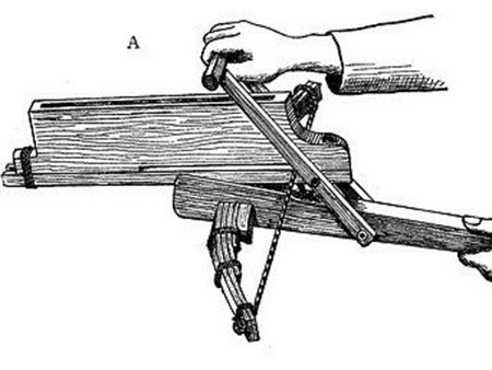 Nỏ liên hoàn có thể bắn liên tiếp mà không cần nạp lại, tăng tốc độ và hiệu quả chiến đấu.(Ảnh: Baike)