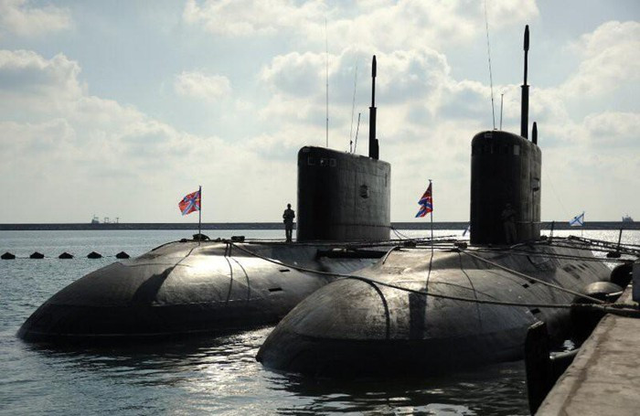 Hiện tại ngoài Mỹ, diễn biến trên còn khiến một vài quốc gia khác tỏ ra lo ngại, nhất là Ấn Độ khi quốc gia này đặc biệt cảnh giác sự bành trướng của Trung Quốc trên nhiều vùng biển.