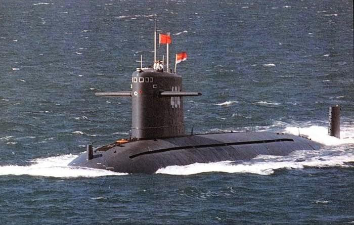 Ví dụ đó là việc lắp đặt hệ thống định vị thủy âm (sonar) và vũ khí của Nga trên một tàu ngầm Trung Quốc. Hoặc lắp đặt hệ thống đẩy độc lập với không khí (AIP) của Trung Quốc trên tàu ngầm Nga.