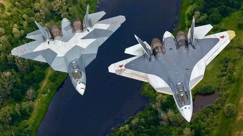 Dù không tiết lộ cụ thể nhưng theo nhà sản xuất, một khi dùng tên lửa RVV-BD, không cần đến chiến đấu cơ Su-57, những máy bay thế hệ 4++ của Nga cũng có thể dễ dàng bắn hạ mục tiêu kiểu như SR-71 Blackbird hay phiên bản mới SR-72 Mỹ đang phát triển.