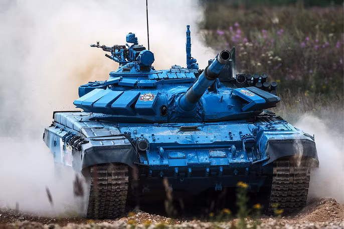 Chiến tăng của Venezuela trong phần thi tốc độ...