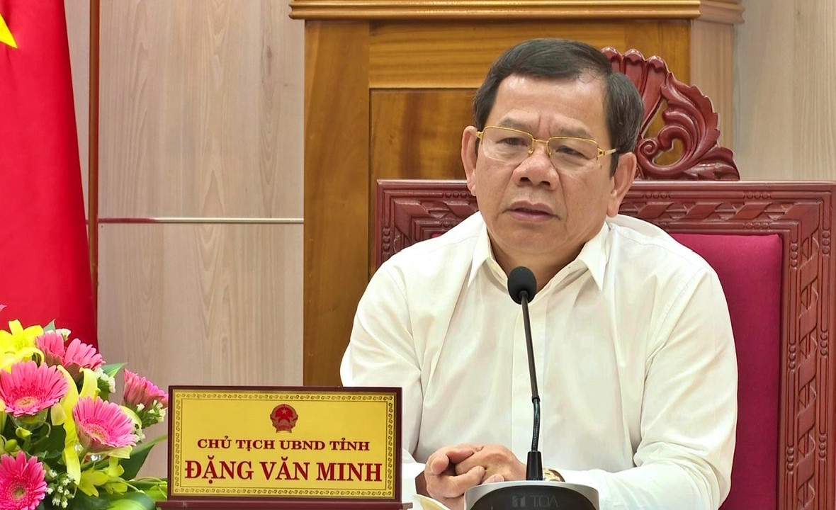 Hai điểm nhấn - tạo đà để Quảng Ngãi bứt phá Hai diem nhan - tao da de Quang Ngai but pha