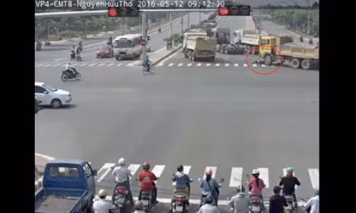 Da Nang phat nguoi vi pham giao thong qua camera tu 1/11