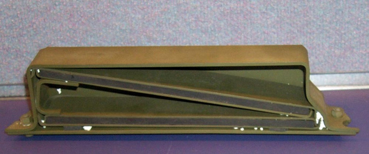 Ngoài chống lại tên lửa, những chiếc "mái che Javelin" lắp bổ sung giáp phản ứng nổ Kontakt-1 còn được nhận xét là sẽ dễ dàng vô hiệu hóa tất cả các loại máy bay không người lái tấn công cảm tử.