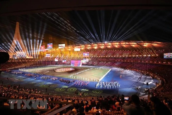 Hinh anh an tuong tai le Be mac SEA Games 32 lung linh sac mau