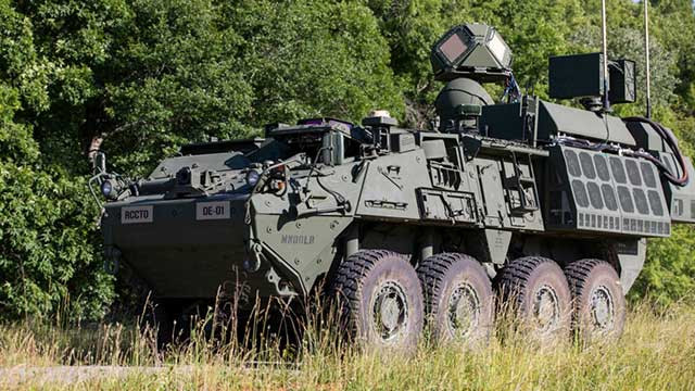 Trong khi những người lính thuộc Trung đoàn kỵ binh số 2 sử dụng vũ khí laser 5 kW Stryker ở châu Âu, chỉ có thể bắn hạ được một số UAV nhất định trong vài năm qua, thì vũ khí laser công suất 50 kW thể hiện sự gia tăng sức mạnh rất lớn, có thể chứng minh khả năng đánh chặn hiệu quả các UAV tự sát và những vũ khí khác.