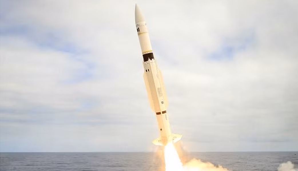 Đơn hàng cuối cùng đã kết thúc từ năm 2021, trước khi nhà sản xuất Raytheon tập trung cho dây chuyền SM-2 Block IIIC.
