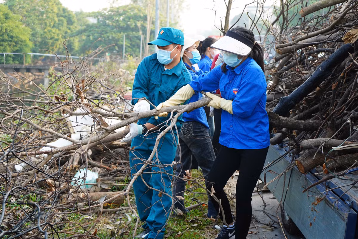Tổng vệ sinh môi trường toàn thành phố Hải Dương diễn ra trong hai ngày 12 và 13/10