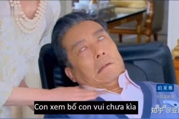 Đến nay, khán giả có thêm một cách hiểu mới về bộ mặt vui vẻ.