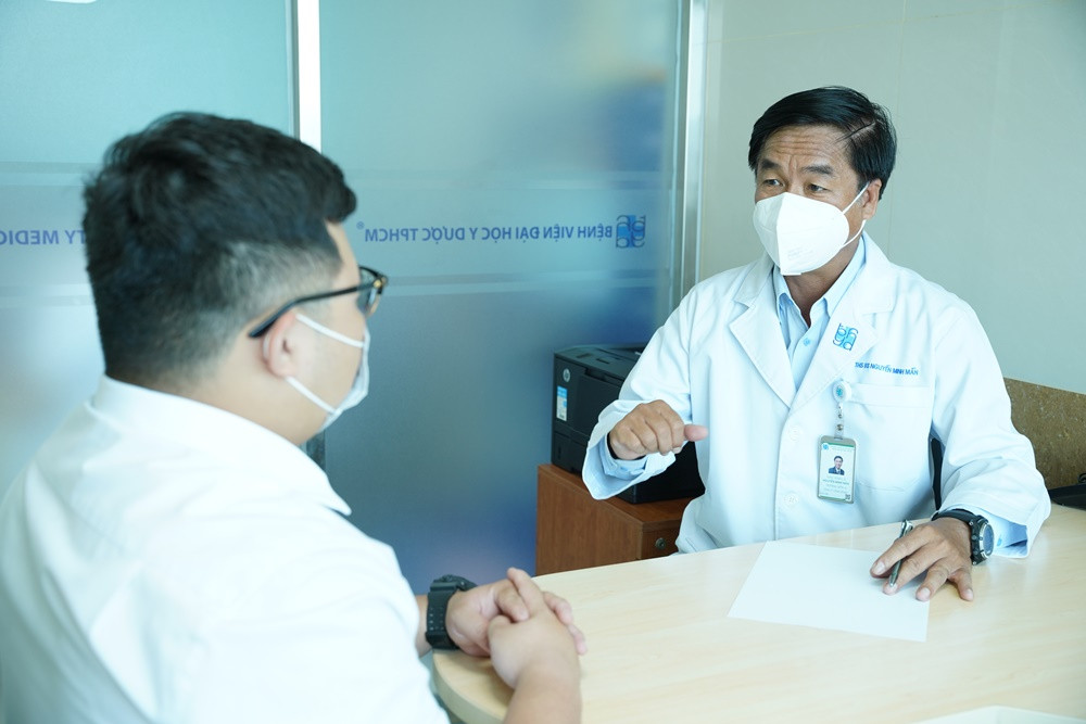 Stress vi beo phi, nguoi phu nu cang an uong mat kiem soat