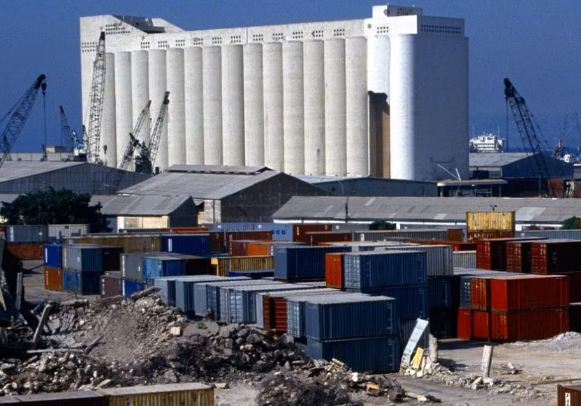 Anh gay soc Beirut truoc va sau vu no tham hoa o Li Bang-Hinh-9